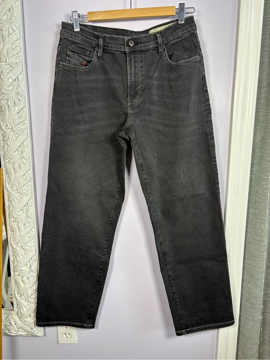 Diesel Denim - Diesel Women's Edgy Straight-Leg Jeans in Washed Black Size 28